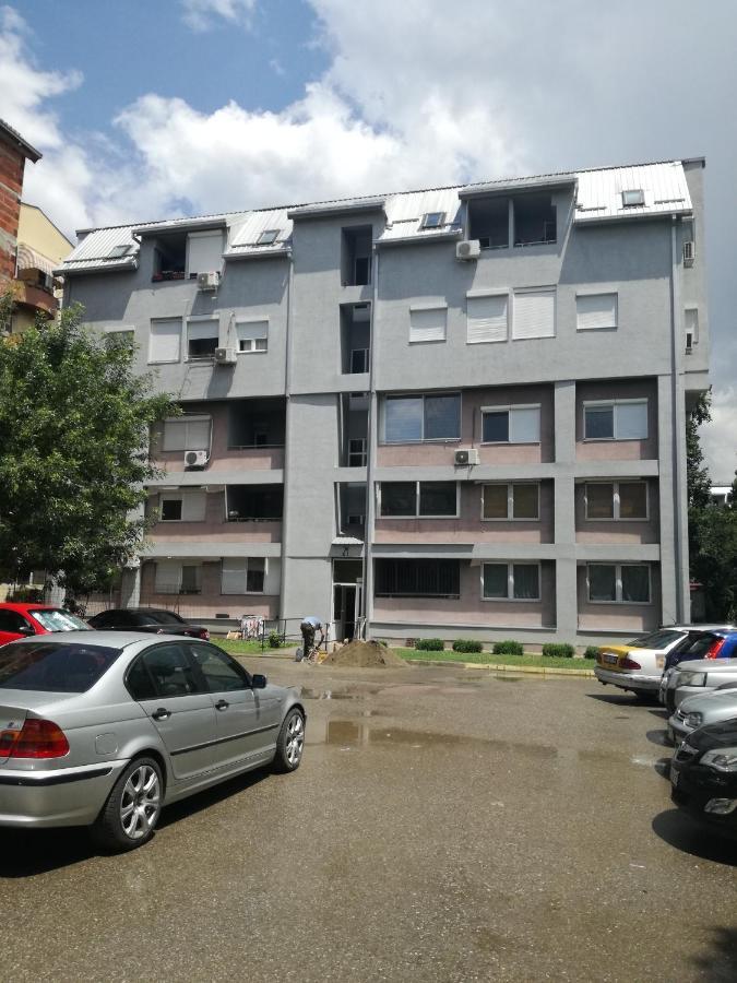 East Gate Apartment Studio Skopje Esterno foto